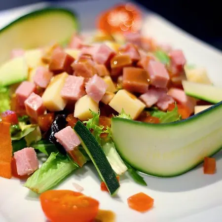 O Villagio Villeneuve-Loubet